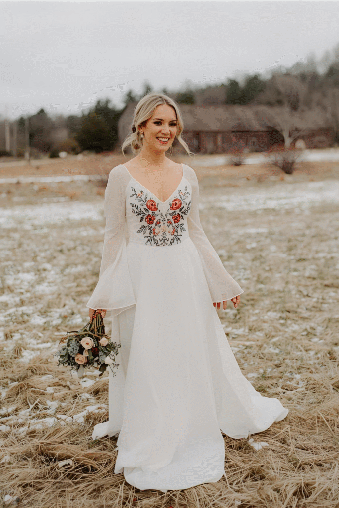 15+Winter Wedding Dresses 11 Bohemian Winter Wedding Dresses for Free-Spirited Brides